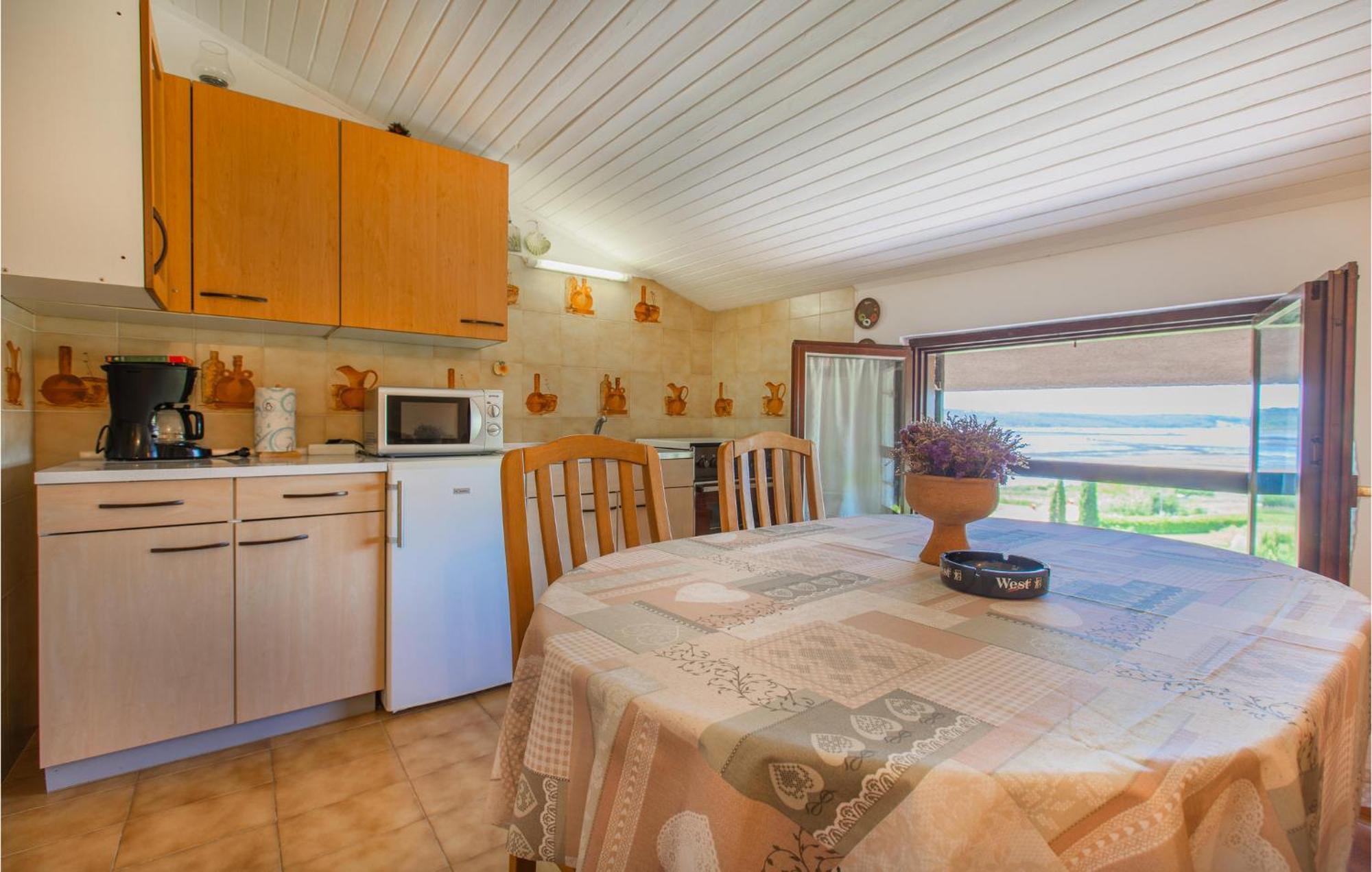 Amazing Apartment In Secovlje With Kitchen Экстерьер фото
